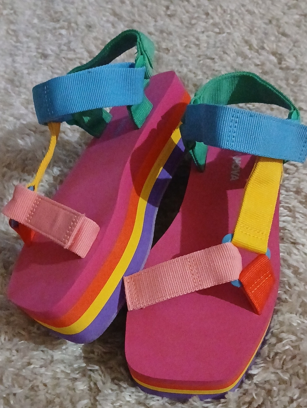 COLORFUL PLATFORM SANDALS